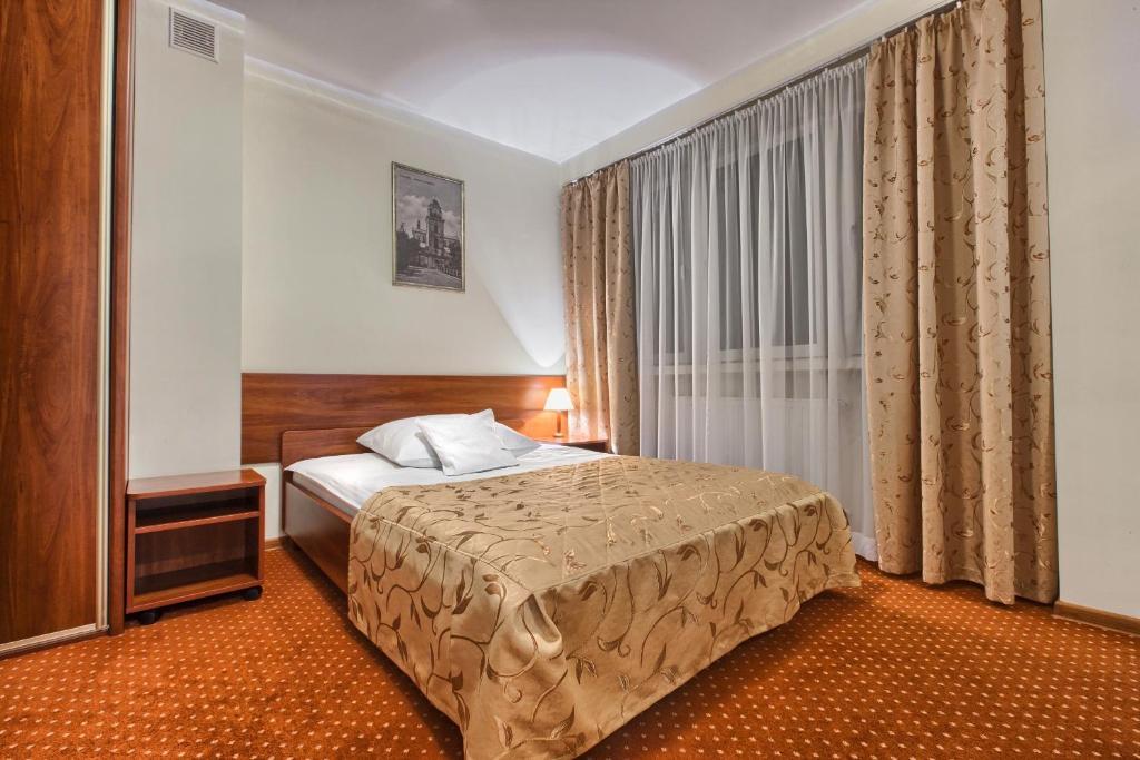 Hotel Renesans Замосць Номер фото